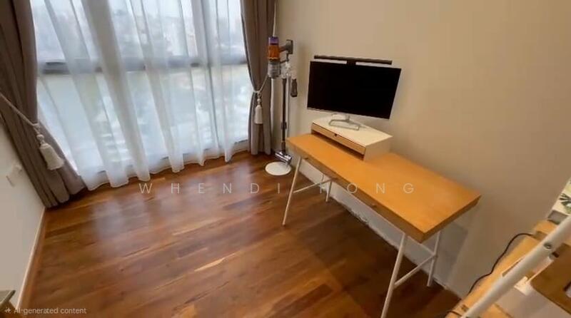 Bedroom 2 - for sleep / study.