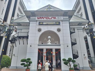 For Sale - Grandlink Square