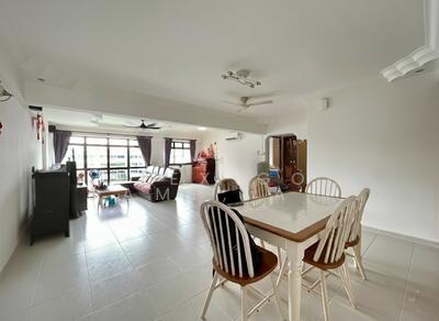 For Sale - 524 Woodlands Drive 14