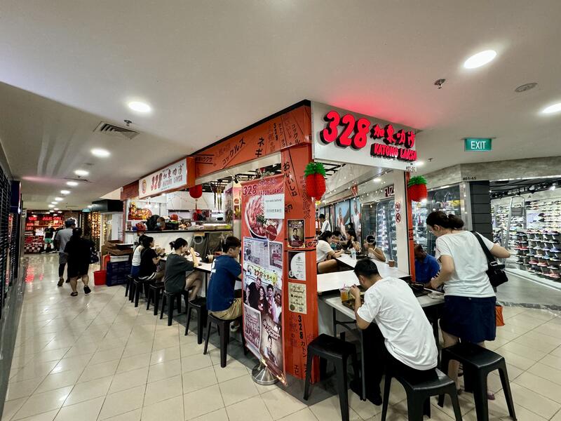 Queensway Shopping Centre, 1 Queensway, 215 sqft, Mall Shop For Rent, by Roy Liang, 500034865 - Interior - CommercialGuru.com.sg