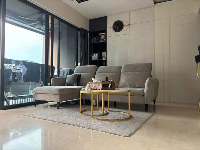 The Garden Residences, 1 Serangoon North View, 5 Bedrooms, 1,539 sqft, Condominium For Sale, by Janice Yap, 500034874 - Living Room - PropertyGuru.com.sg