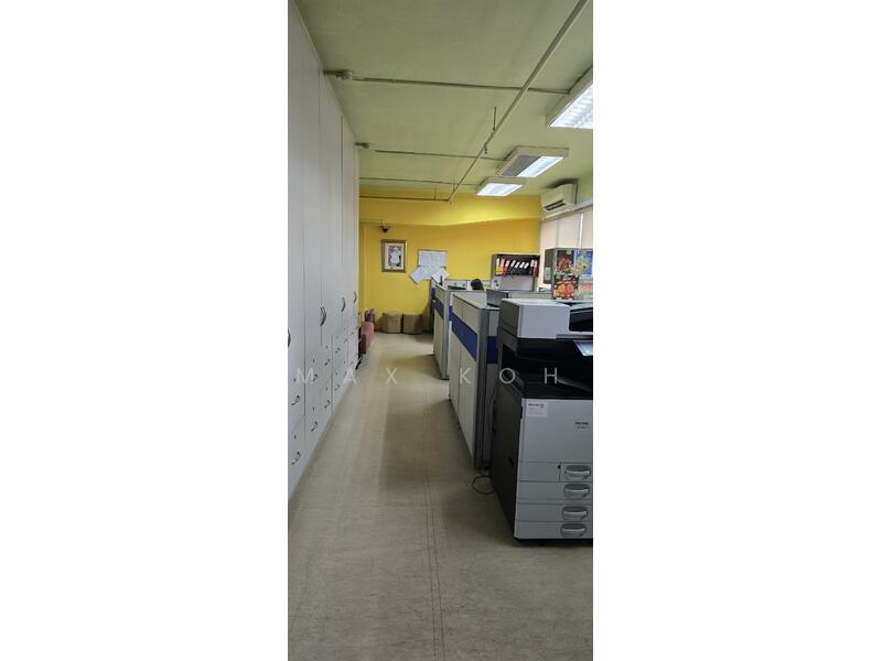 Unity Centre, 51 Bukit Batok Crescent, 4,758 sqft, Light Industrial (B1) For Sale, by Max Koh, 500034887 - CommercialGuru.com.sg