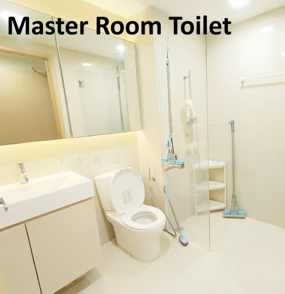 The Tampines Trilliant, 25 Tampines Central 7, Room Rental, 120 sqft, Executive Condominium For Rent, by Yang Liang Tan, 500034930 - Bathroom - PropertyGuru.com.sg