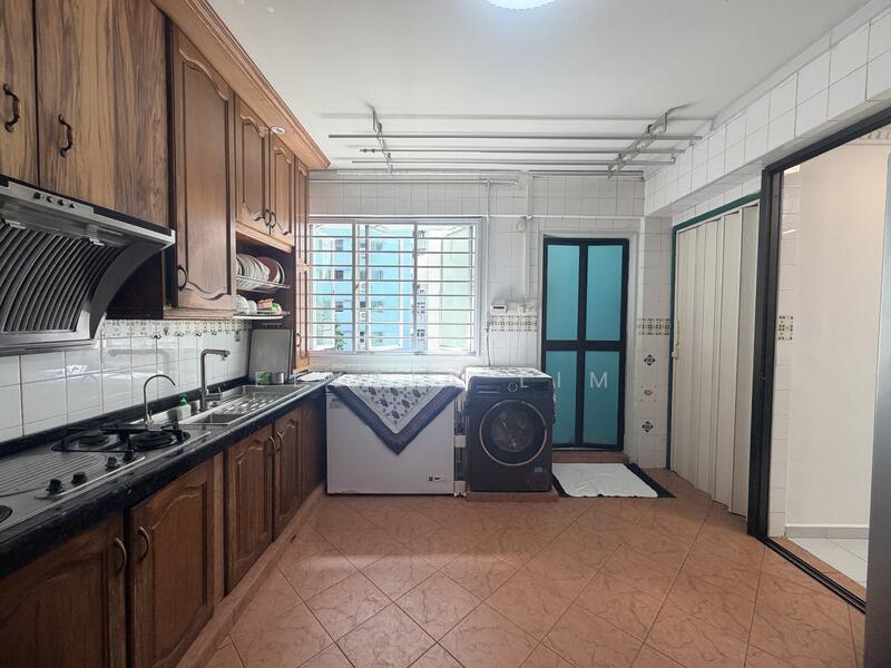 For Sale - 352 Choa Chu Kang Central