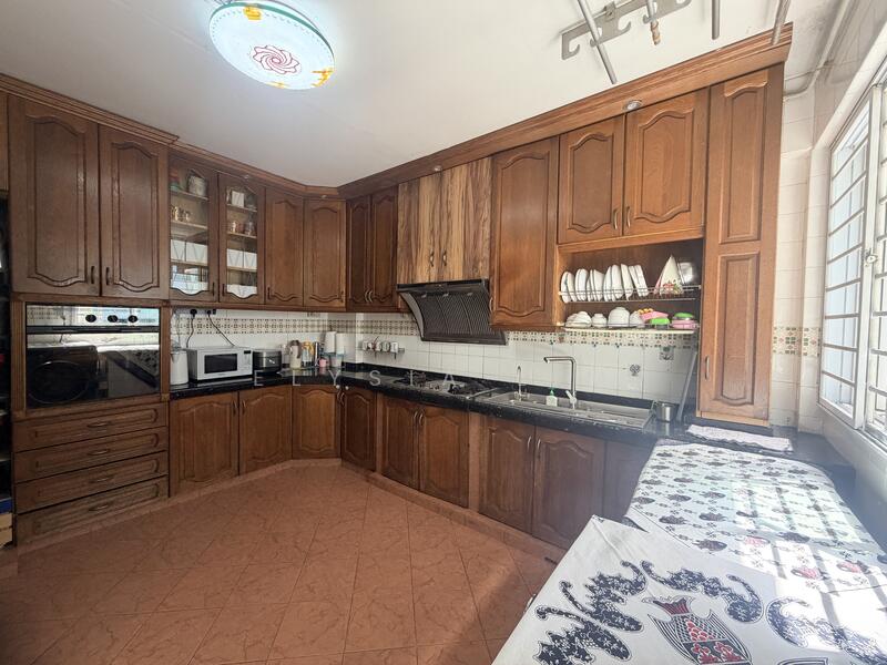 For Sale - 352 Choa Chu Kang Central