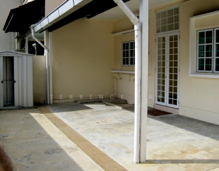 WATTEN, HILLCREST, DUNEARN, GREENWOOD, NYPS,RGS,HCI, Corner Terrace For Sale at S$ 8,500,000 | PropertyGuru Singapore - Rear