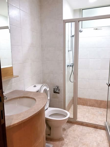 Rafflesia Condo, 31 Bishan Street 21, 2 Bedrooms, 915 sqft, Condominium For Rent, by Jialin Huang, 500035064 - Bathroom - PropertyGuru.com.sg