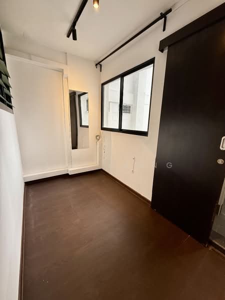 33 Marine Crescent, 33 Marine Crescent, 2 Bedrooms, 700 sqft, HDB Flat For Sale, by Liza Huang, 500035079 - Bedroom - PropertyGuru.com.sg