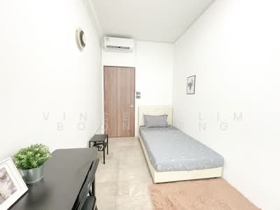 For Rent - Parc Oasis