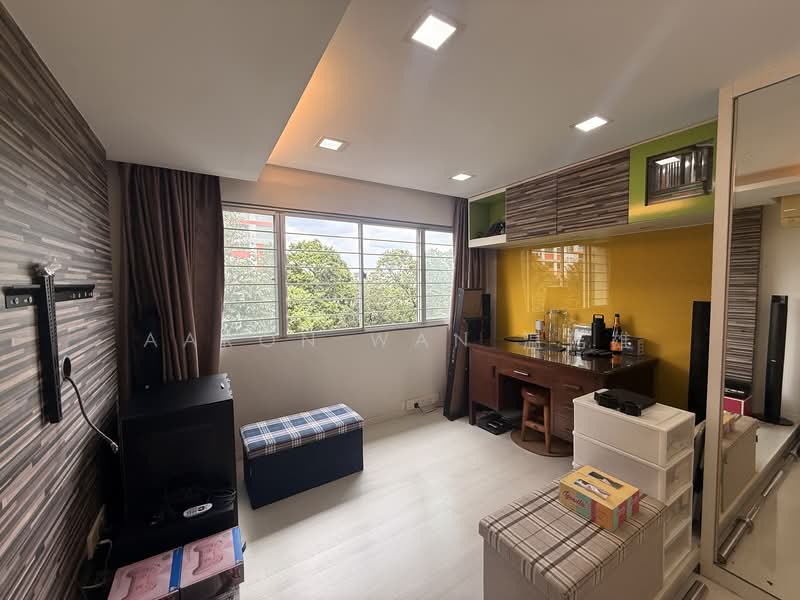 161 Bishan Street 13 HDB Flat For Sale at S$ 938,888 | PropertyGuru Singapore - Study