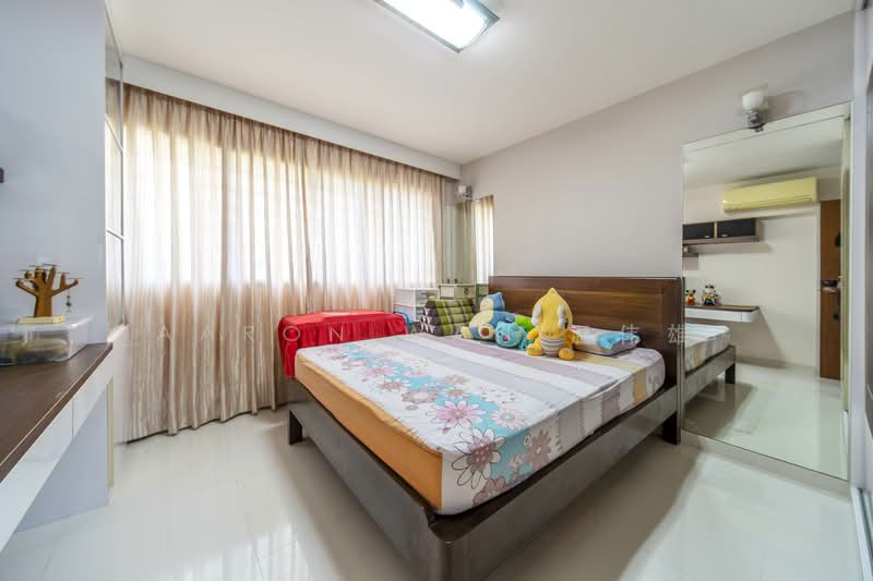 161 Bishan Street 13, 161 Bishan Street 13, 4 Bedrooms, 1,302 sqft, HDB Flat For Sale, by Aaron Wan 温伟雄, 500035101 - Bedroom - PropertyGuru.com.sg