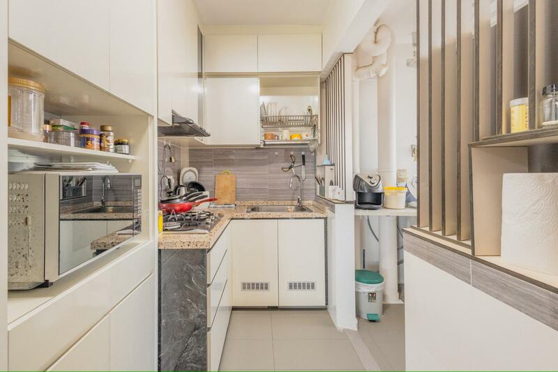 182A Woodlands Street 13 HDB Flat For Sale at S$ 608,000 | PropertyGuru Singapore - Kitchen