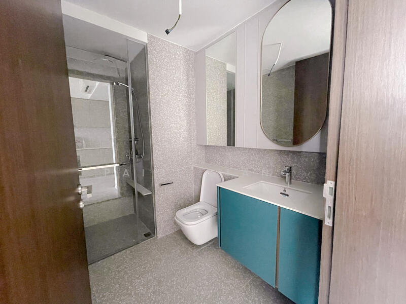 Clavon Condominium For Sale at S$ 1,060,000 | PropertyGuru Singapore - Bathroom