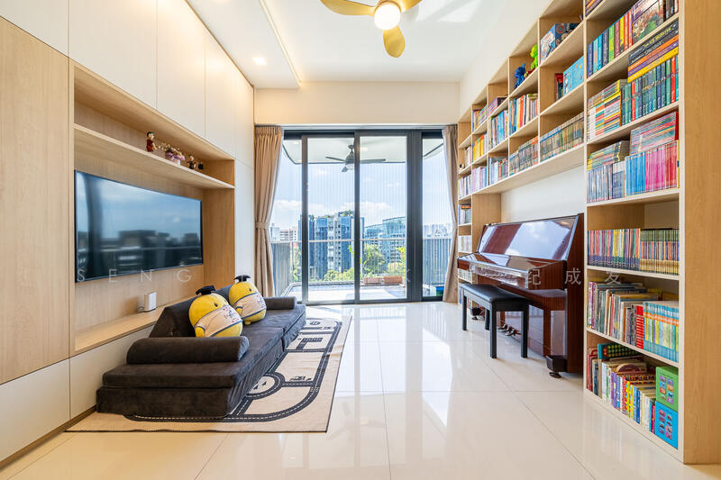 For Sale - d'Leedon (Former Farrer Court)