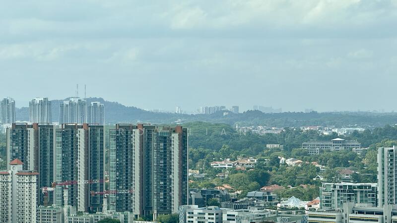 126C Kim Tian Road HDB Flat For Sale at S$ 1,100,000 | PropertyGuru Singapore - Exterior