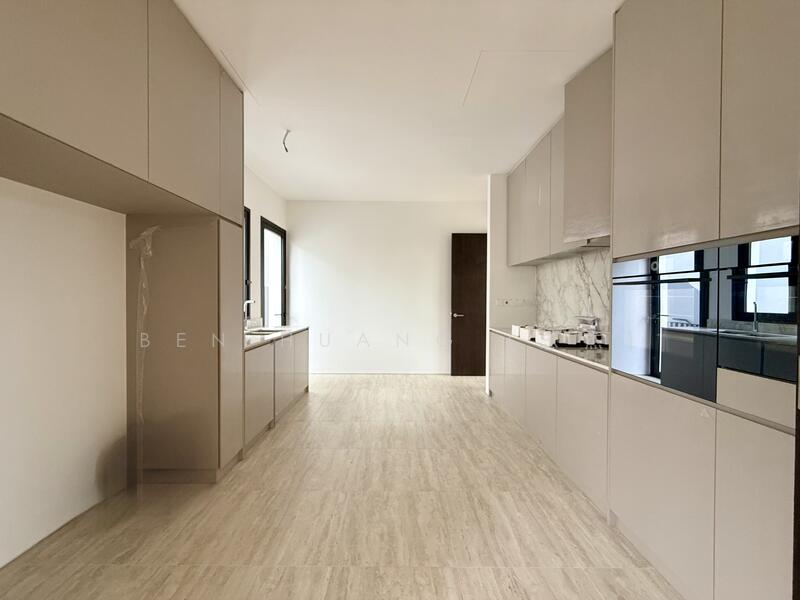 Grove Drive Detached Landed House Detached House For Sale at S$ 19,800,000 | PropertyGuru Singapore - Kitchen