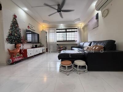 For Sale - 722 Tampines Street 72