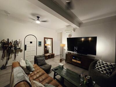 For Sale - Ground Floor Tiong Bahru - No More Stairs!