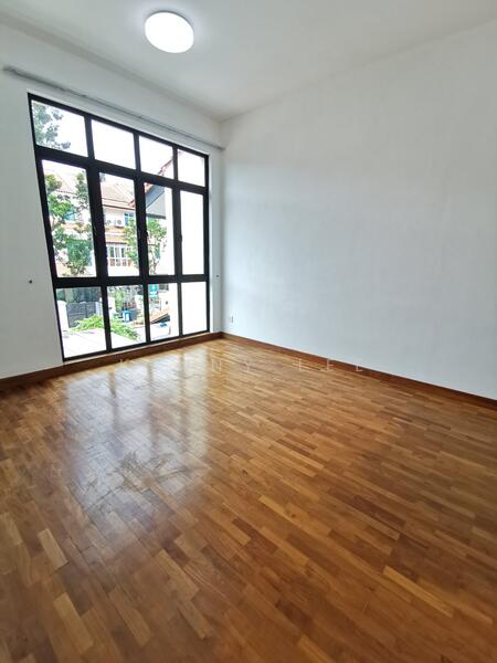 Lakeside, Jurong Lake vicinity terrace house, Corporation Walk, 5 Bedrooms, 3,000 sqft, Terraced House For Sale, by Kenny Lee, 500035322 - Interior - PropertyGuru.com.sg