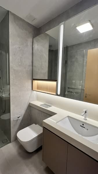The Arden, 2 Phoenix Road, 2 Bedrooms, 753 sqft, Condominium For Rent, by Kelly Tan, 500035360 - Bathroom - PropertyGuru.com.sg
