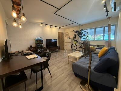 For Sale - 411 Hougang Avenue 10