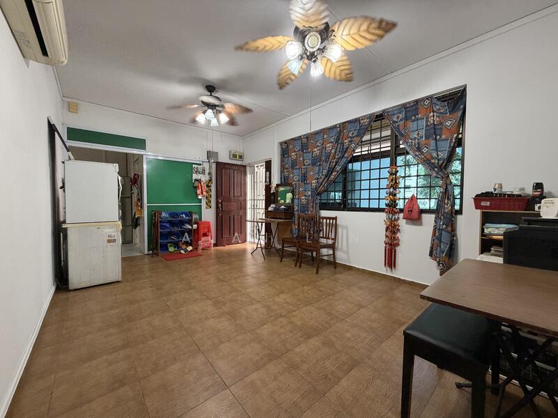 649B Jurong West Street 61 HDB Flat For Sale at S$ 550,000 | PropertyGuru Singapore