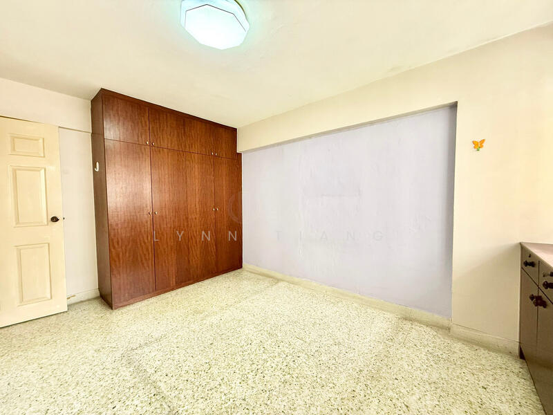 ❤️GIANT⚡️Move In Ready! CORNER Unit in 37 Bedok South Avenue w Unblock Views!, , 3 Bedrooms, 904 sqft, HDB Flat For Sale, by Lynn Tiang, 500035621 - Interior - PropertyGuru.com.sg