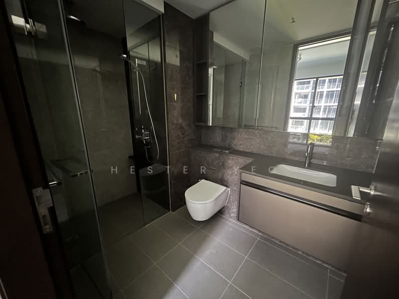 Tembusu Grand, 94 Jalan Tembusu, 2 Bedrooms, 743 sqft, Condominium For Rent, by Hester Yeo, 500035647 - Bathroom - PropertyGuru.com.sg
