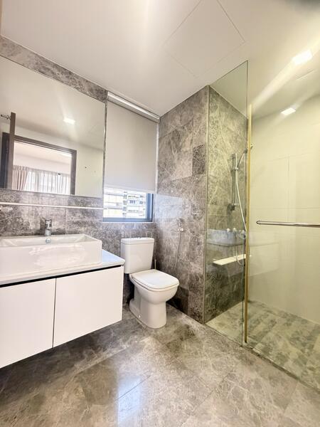 Master Ensuite Bathroom