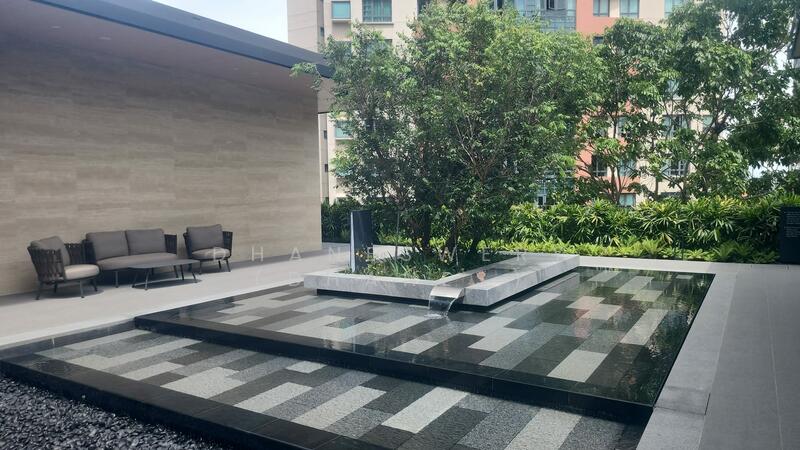 Tembusu Grand, 92 Jalan Tembusu, 1 Bedroom, 527 sqft, Condominium For Rent, by Dhaneswery (Dhanes), 500035667 - Water Feature - PropertyGuru.com.sg
