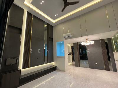 For Sale - Parc Komo