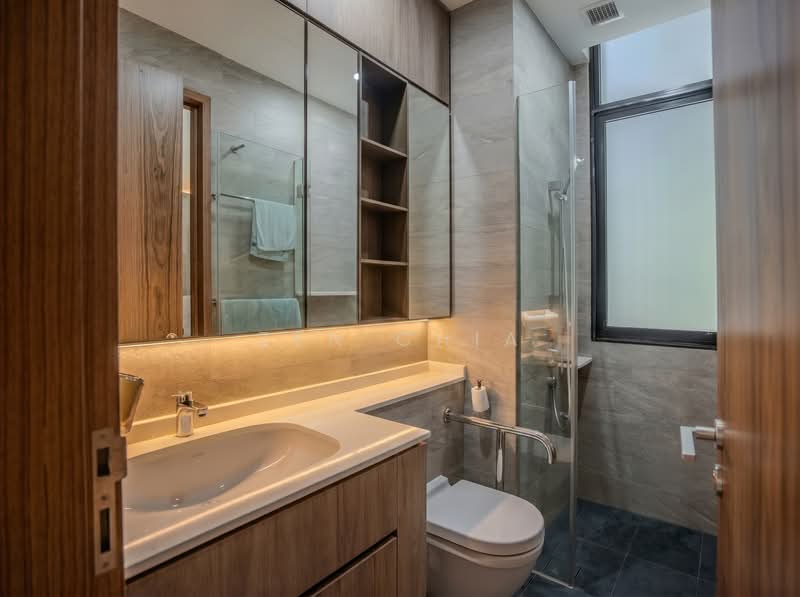 Parc Komo, 965 Upper Changi Road North, 4 Bedrooms, 1,410 sqft, Condominium For Sale, by Zen Chia, 500035715 - Bathroom - PropertyGuru.com.sg