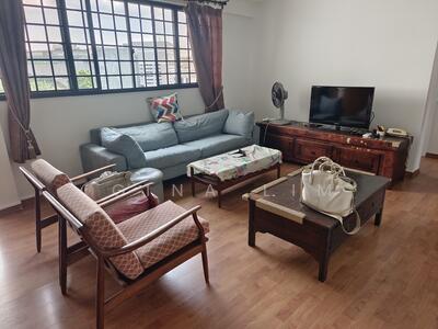 For Rent - 241 Serangoon Avenue 3