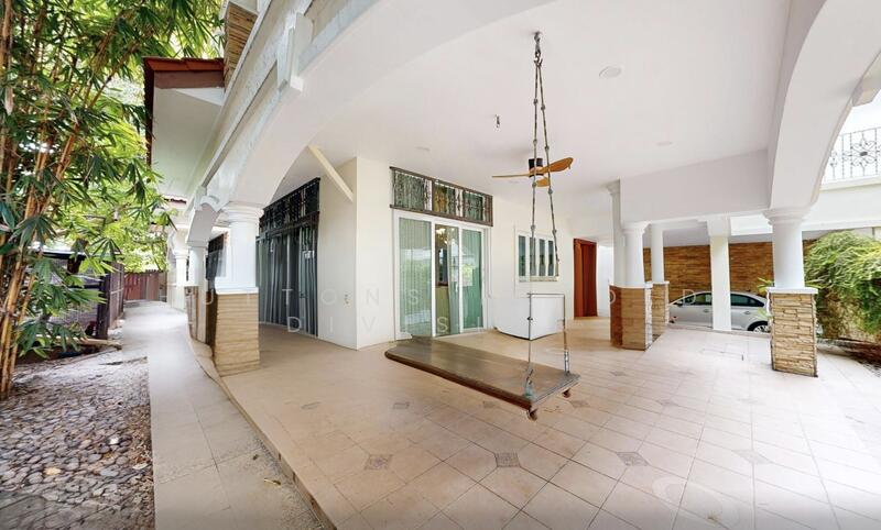 For Sale - Rare 16.7m wide-frontage, north-facing, near-MRT plot in prime Katong