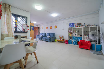 For Sale - 219 Bukit Batok Street 21