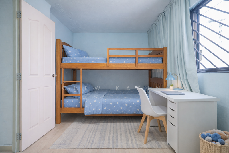 Photo enhanced for clearer visualisation