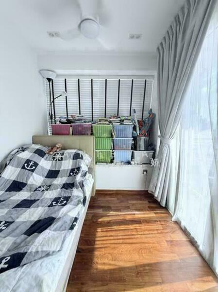 Pristine Heights Apartment For Sale at S$ 2,320,000 | PropertyGuru Singapore