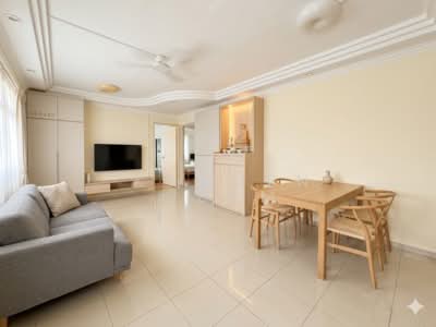 For Sale - 411 Sembawang Drive