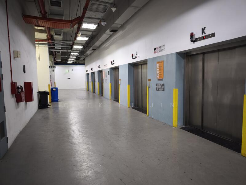 Spacious Light Industrial Units in the North with High Ceiling – Perfect for Assembly & Logistics, , 16,000 sqft, Light Industrial (B1) For Rent, by Quek Fu Jin, 500035962 - Corridor - CommercialGuru.com.sg