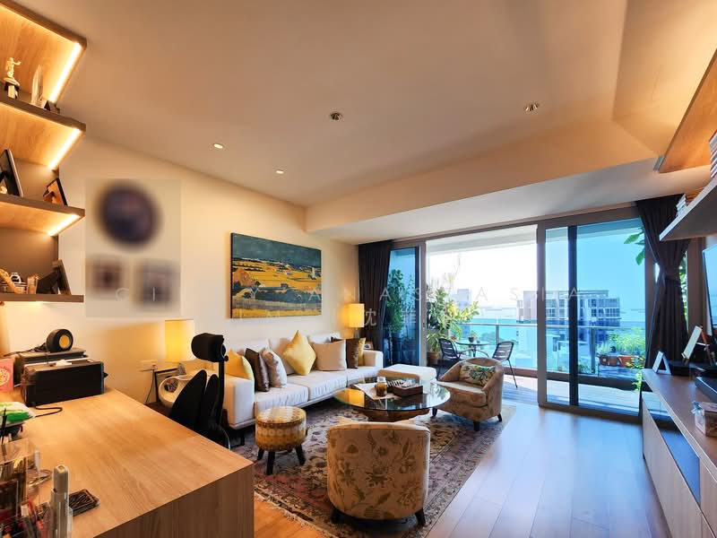 Amber Residences Apartment For Sale at S$ 10,288,888 | PropertyGuru Singapore - Family room & Study area with Seaview
