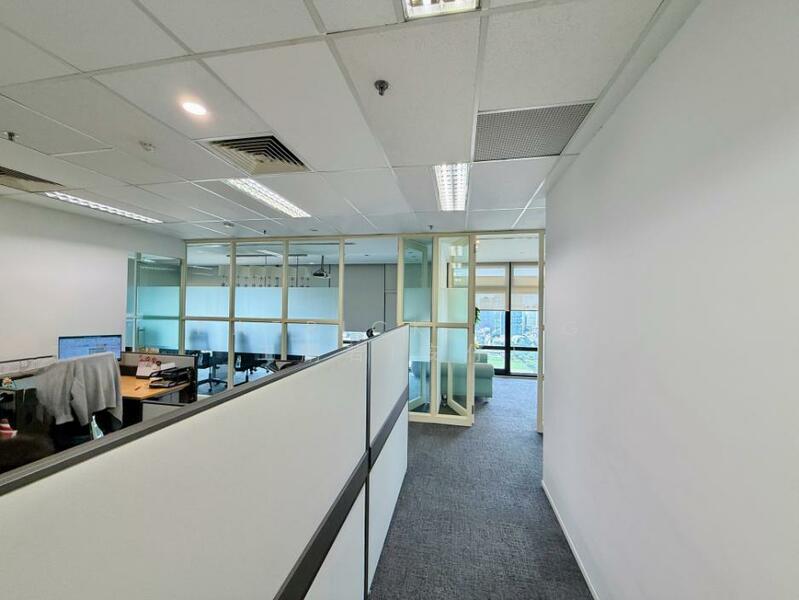 Ocbc Centre, 65 Chulia Street, 2,441 sqft, Office For Rent, by Patrick Ong 王鹏若(安仔), 500035970 - Interior - CommercialGuru.com.sg