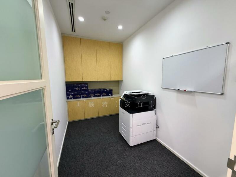 Ocbc Centre, 65 Chulia Street, 2,441 sqft, Office For Rent, by Patrick Ong 王鹏若(安仔), 500035970 - Private Room - CommercialGuru.com.sg