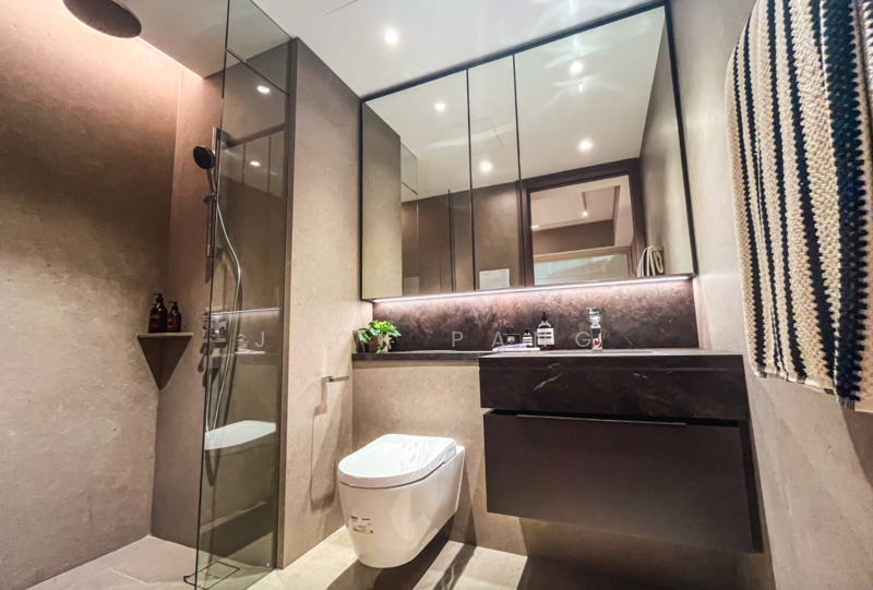 The Robertson Opus Condominium For Sale at S$ 2,495,000 | PropertyGuru Singapore - Bathroom