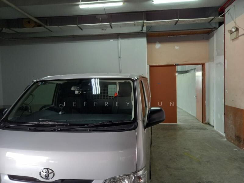 Empire Techno Centre, 30 Kaki Bukit Road 3, Eunos / Geylang / Paya Lebar, 1,636 sqft, Factory / Workshop (B2) For Rent, by Jeffrey Hun, 500035987 - Car Park - CommercialGuru.com.sg