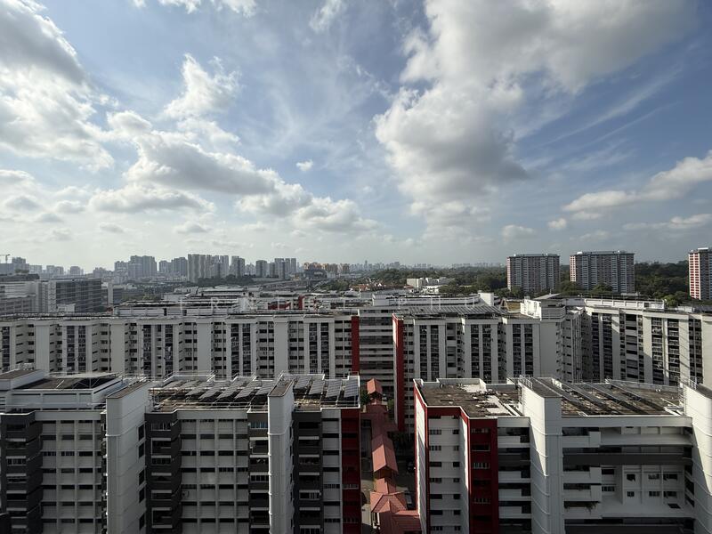 JadeScape Condominium For Sale at S$ 1,250,000 | PropertyGuru Singapore - Exterior