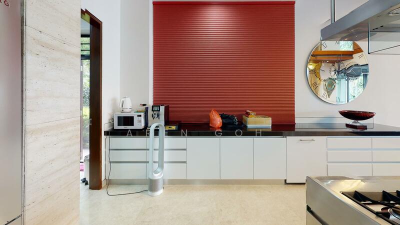 77 Ocean Drive Bungalow House For Sale at S$ 33,500,000 | PropertyGuru Singapore - Kitchen