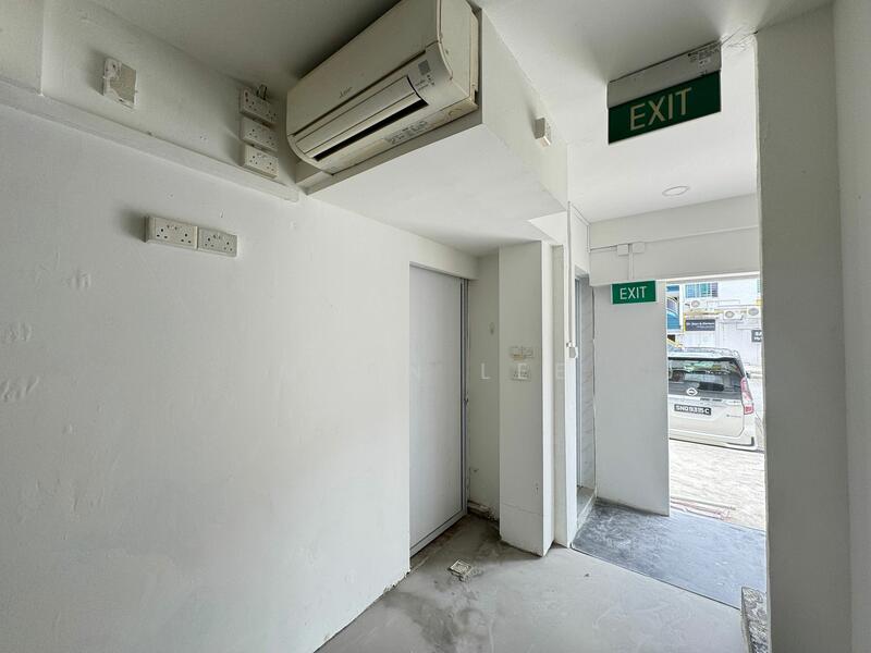177 Toa Payoh Central, 177 Toa Payoh Central, 1,238 sqft, Shop / Shophouse For Sale, by Marn Lee, 500036155 - Entrance - CommercialGuru.com.sg