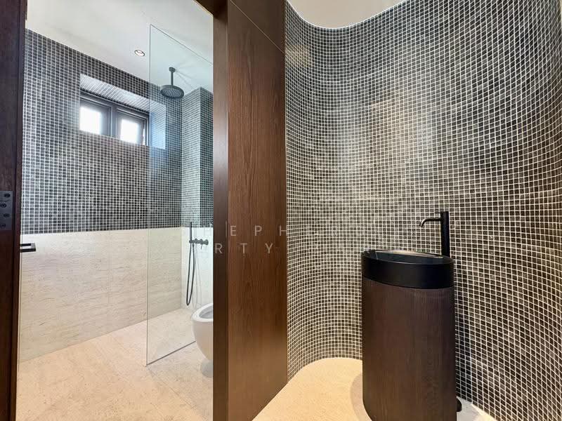 52 Keong Saik Road, Chinatown / Tanjong Pagar, 10,116 sqft, Shop / Shophouse For Rent, by Shepherd Property Partners, 500036164 - Bathroom - CommercialGuru.com.sg