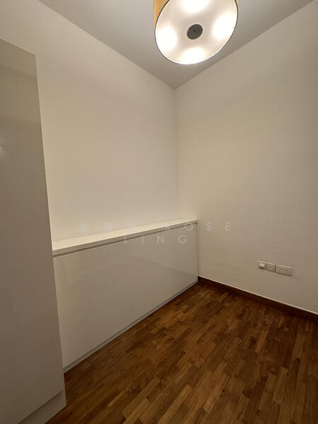 Guest Room (Basement)