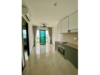 For Sale - Normanton Park